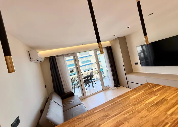 Daire Les Pins - For 2 People - Wifi & Parking Juan-les-Pins